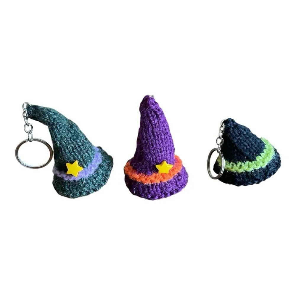 Handmade Witch Hat Key Chain Knitted Halloween Keyring Charm Lot of 3 Charms‎